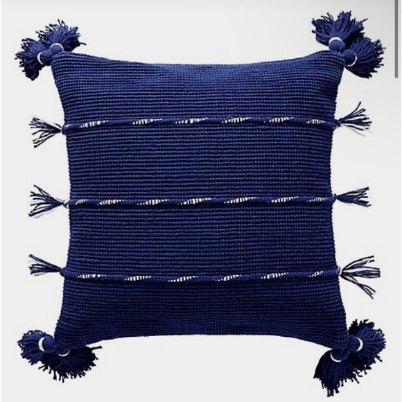 Anthropologie Tasseled Fabina Pillow 20 x 20 NWT - Picture 1 of 12